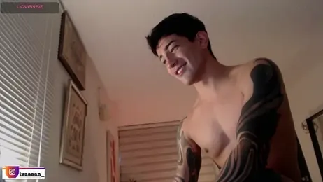 ivaaaan_ webcam model stream image