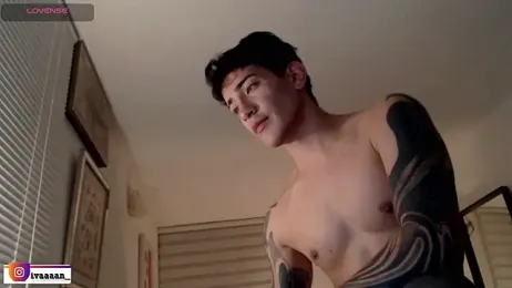 ivaaaan_ webcam model stream image