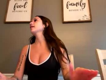 prettygirll23 webcam model stream image