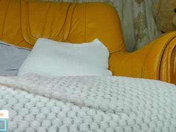 littlepinky77 webcam model stream image