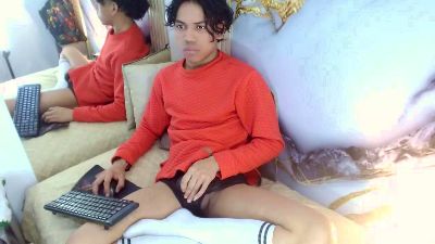 DaviidBuckx_ webcam cam4 model stream image