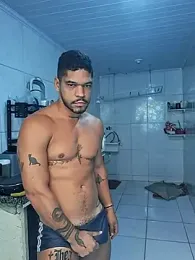 RealCriaRJ webcam model stream image