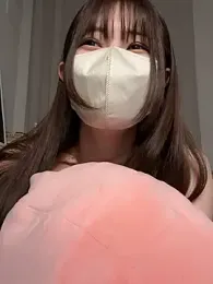 MOEMOE-Q webcam stripchat model stream image