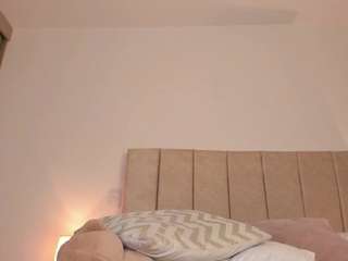 michelleex webcam model stream image