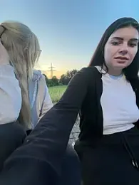 EllyNora webcam model stream image