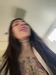 Nikatsu webcam model stream image