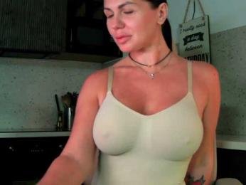Mashulya29 webcam model stream image