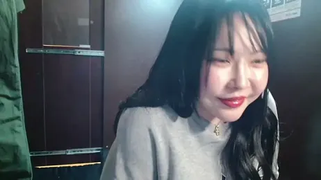 NATINATU252525 webcam stripchat model stream image