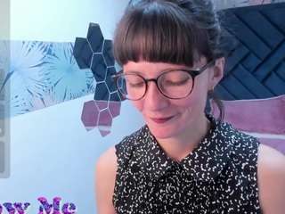 valery-more webcam camsoda model stream image