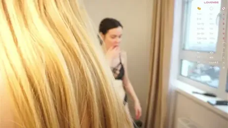 EllenReeves webcam model stream image