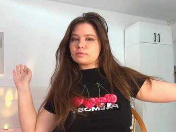 Chiculya webcam model stream image