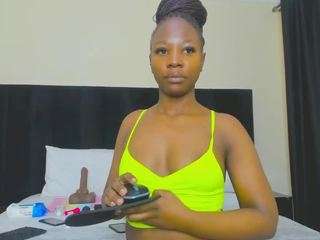 cutie-bootie webcam model stream image