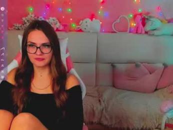 hotty_girls_here webcam chaturbate model stream image