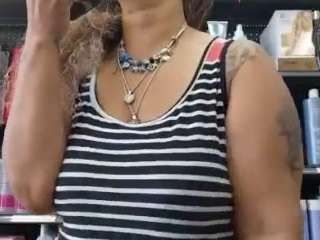lushdiamondz webcam model stream image