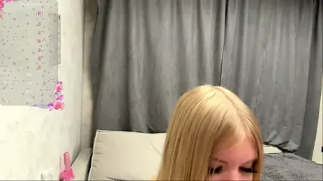 ZenZestX webcam stripchat model stream image