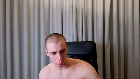 KellenWest webcam model stream image