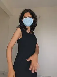 Shivani2002 webcam model stream image
