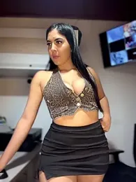 Sofia_Collins- webcam stripchat model stream image