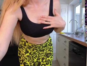 stripmequick webcam model stream image