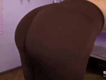 KellyMiller webcam bongacams model stream image