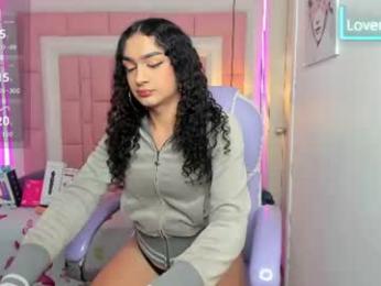 scarletcherry18 webcam model stream image