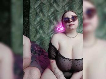 Red-rooms webcam model stream image