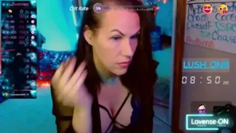 EmmaIsHere webcam stripchat model stream image