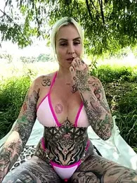 CoraDiamond webcam model stream image