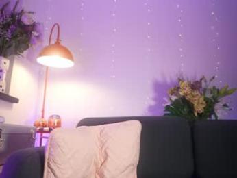 littlee33 webcam model stream image