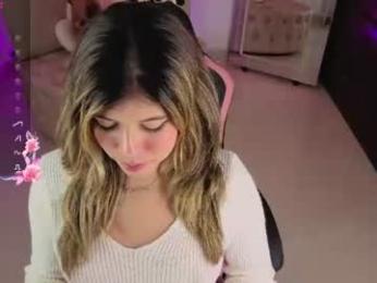 nataasha___ webcam model stream image