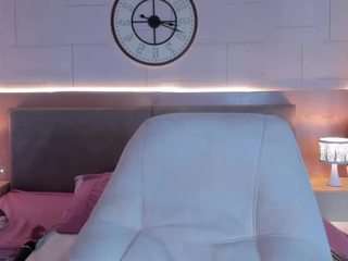 megan-charles webcam preview