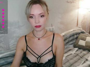 Red_Rose_98 webcam model stream image