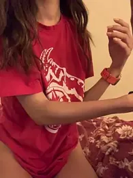 Labelleamira webcam stripchat model stream image