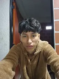 daniel_X18X webcam model stream image