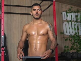 Reik Von webcam flirt4free model stream image