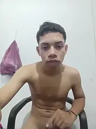 curious_straight_guy webcam stripchat model stream image