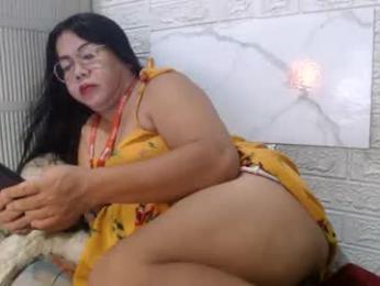 i_drain_u_bitch webcam model stream image