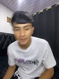 Fernando_Official webcam stripchat model stream image