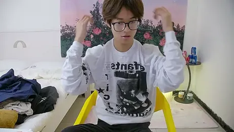 buding-001 webcam model stream image