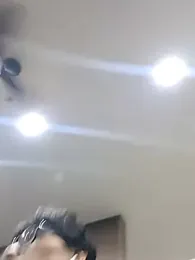 Q24Q- webcam model stream image