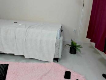 SofyMae webcam model stream image