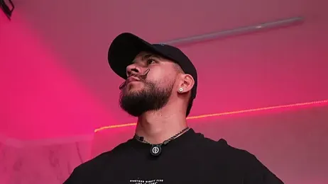 DickGriffith_ webcam model stream image