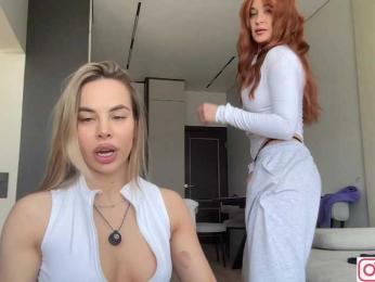 diffgirls1-1 webcam model stream image