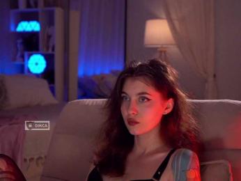 HoneyCherry webcam bongacams model stream image