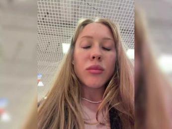 LiiBaby webcam model stream image