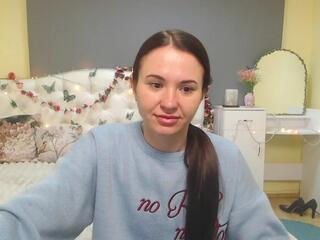 Kara Bliss webcam model stream image