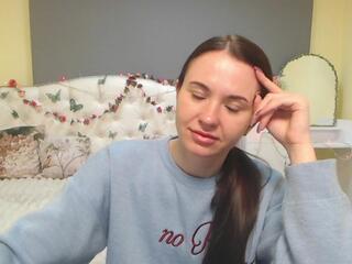 Kara Bliss webcam model stream image