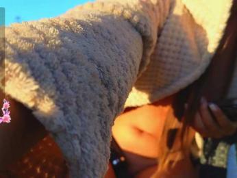 misss-vikki webcam bongacams model stream image