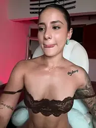 Ale_Lewis webcam model stream image