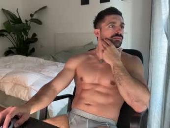 tarquit8 webcam model stream image